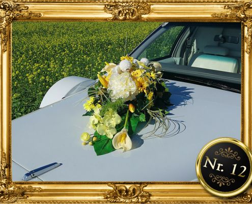 Blumenschmuck für Limousine mieten