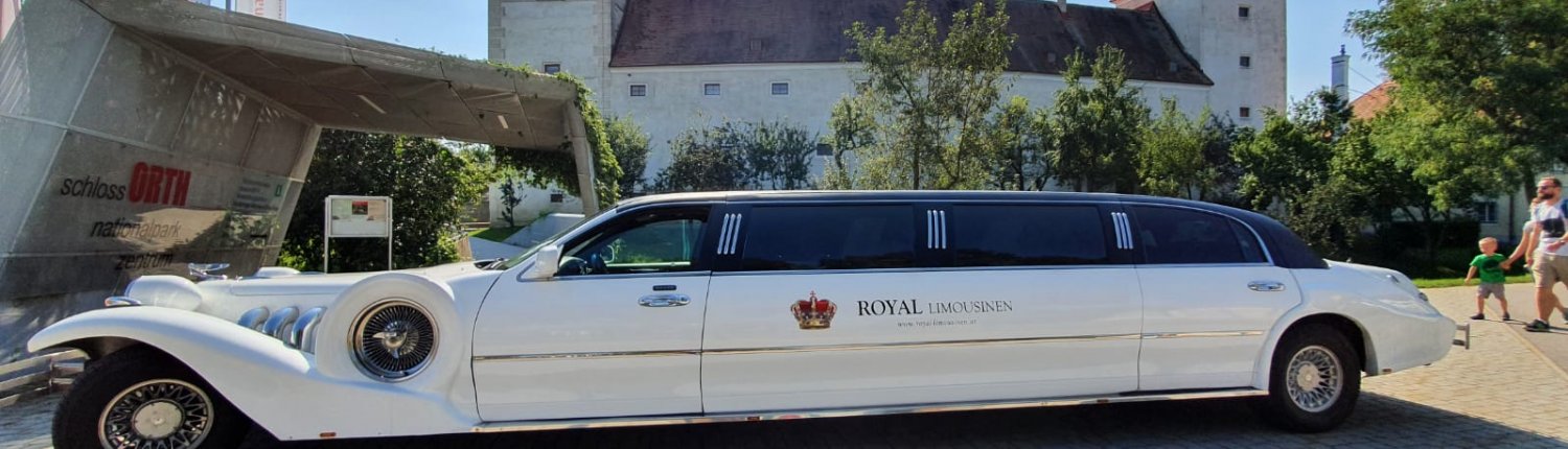 Limousine mieten Hochzeit, Brautauto mieten, Brauwagen mieten, Limousine mieten, Stretchlimousine mieten, Hochzeitslimousine mieten,