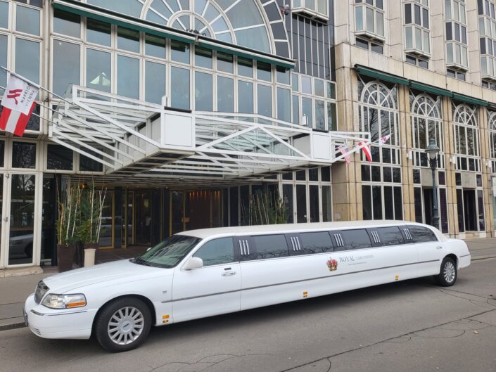 Limousine mieten Wien, Partylimousine mieten, Limousine mieten günstig, Stretchlimousine mieten